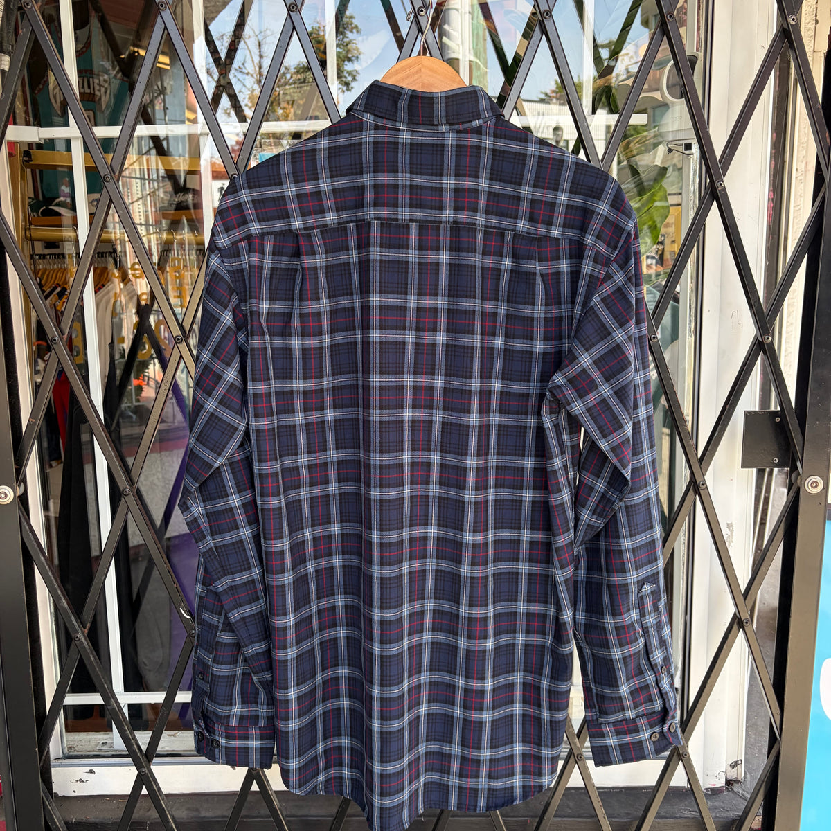 Pendleton Button Up Shirt - Size M Tall