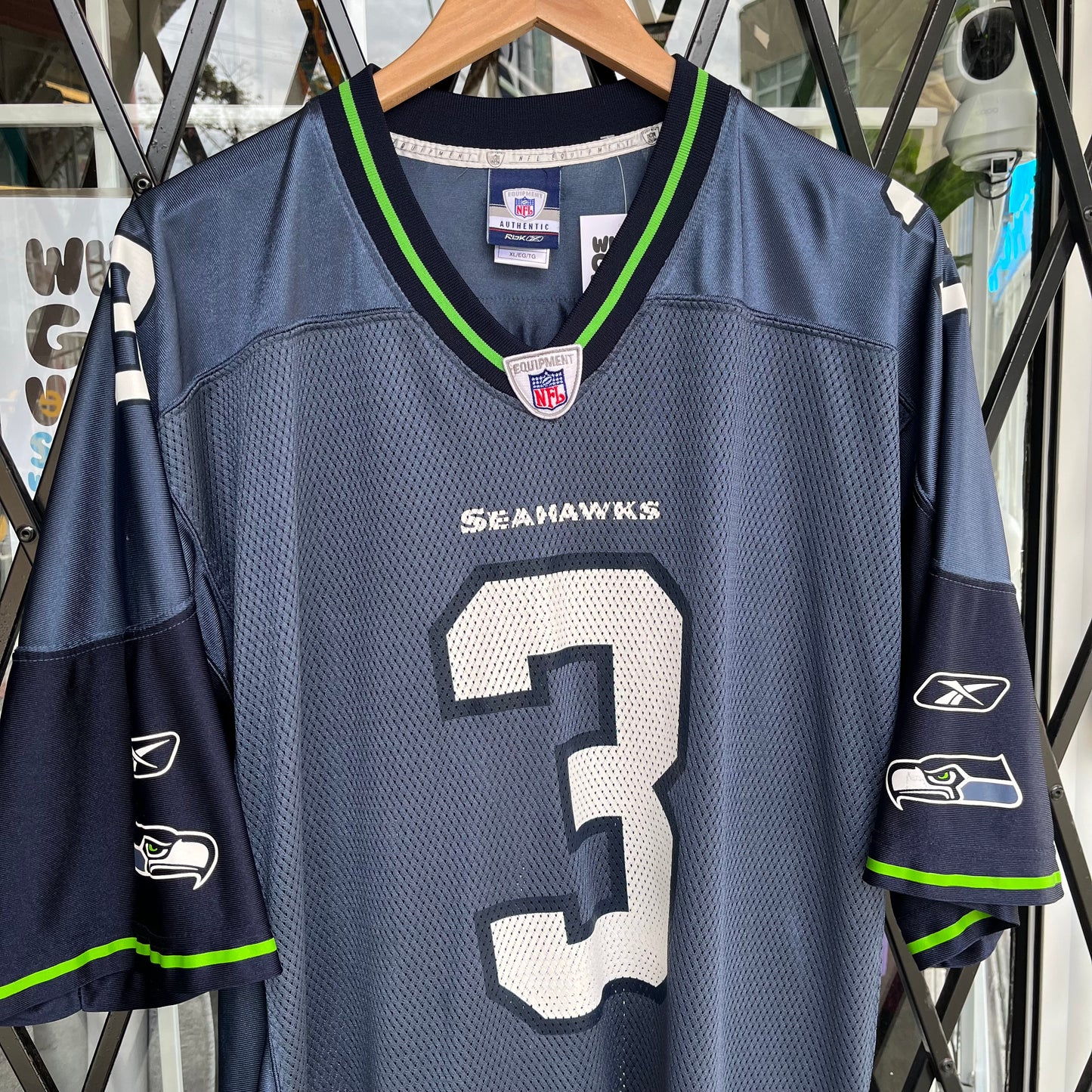 Vintage Seattle Seahawks Brown Jersey - Size XL