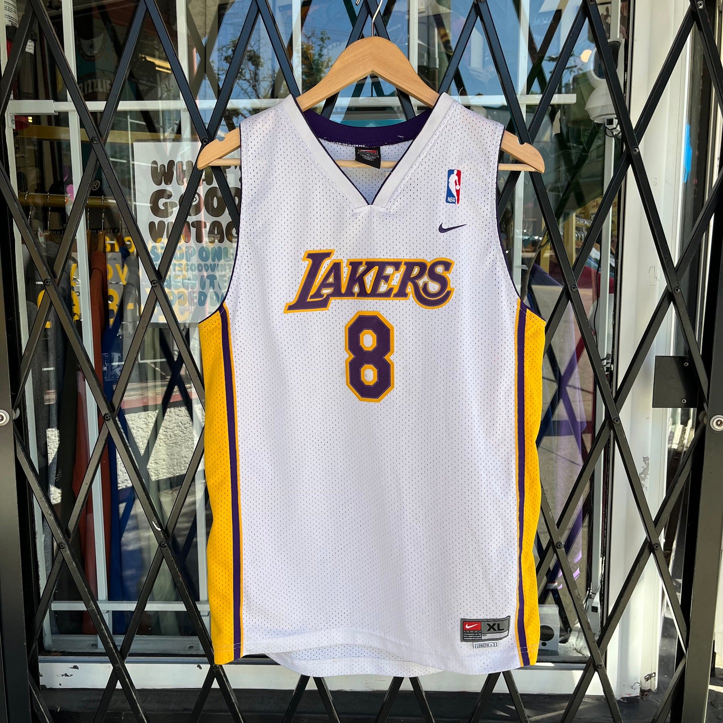 Retro Nike Kobe Bryant Lakers Jersey - Size Youth XL