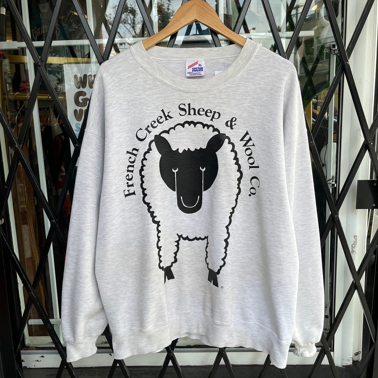 Vintage French Creek Sheep & Wool Co. Crewneck - Size XL