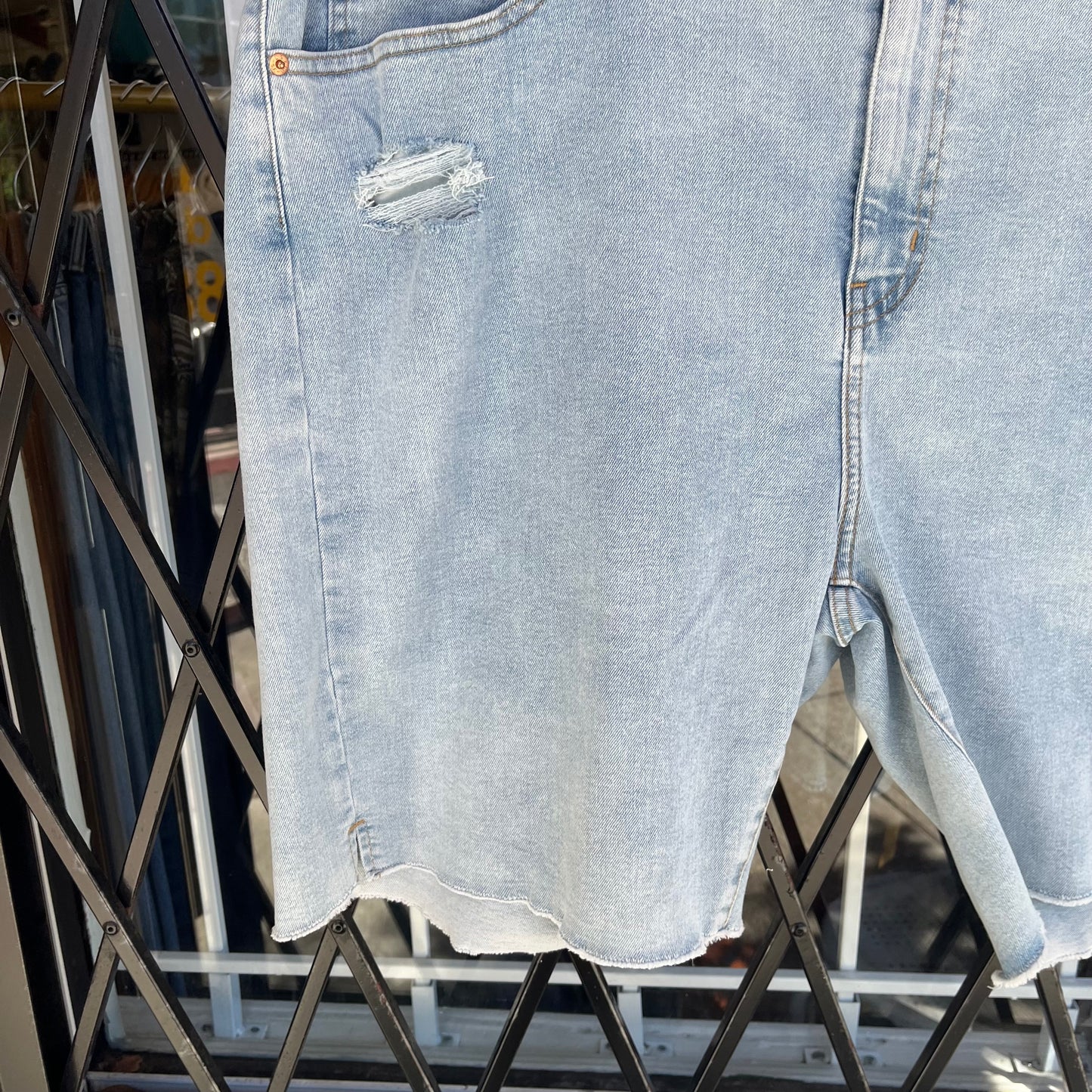Deadstock Levi’s Denim Shorts - Size 24 Women’s