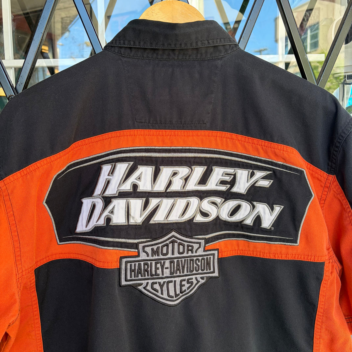 Harley Davidson Short Sleeve Button Up - Size L