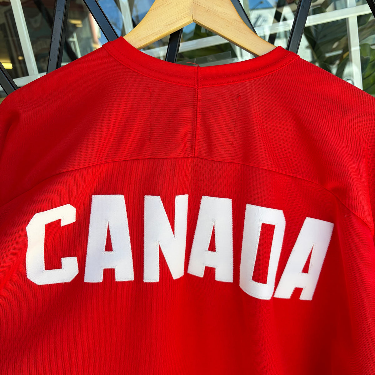 Retro 1972 Team Canada Hockey Jersey - Size XXL