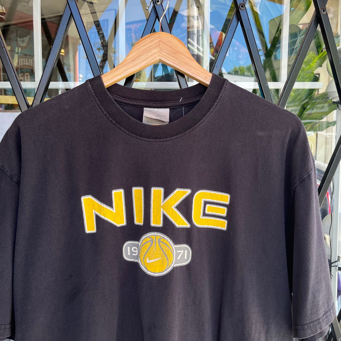 Vintage Nike Basketball Tee - Size M