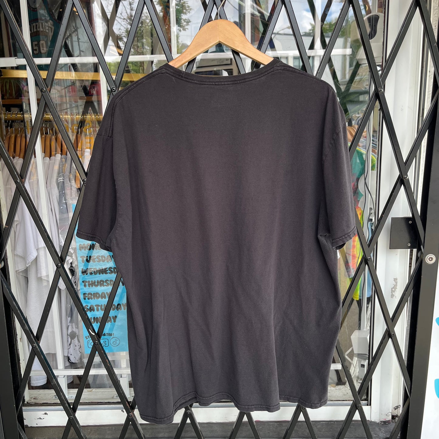 Nintendo Super Mario Tee - Size XXL