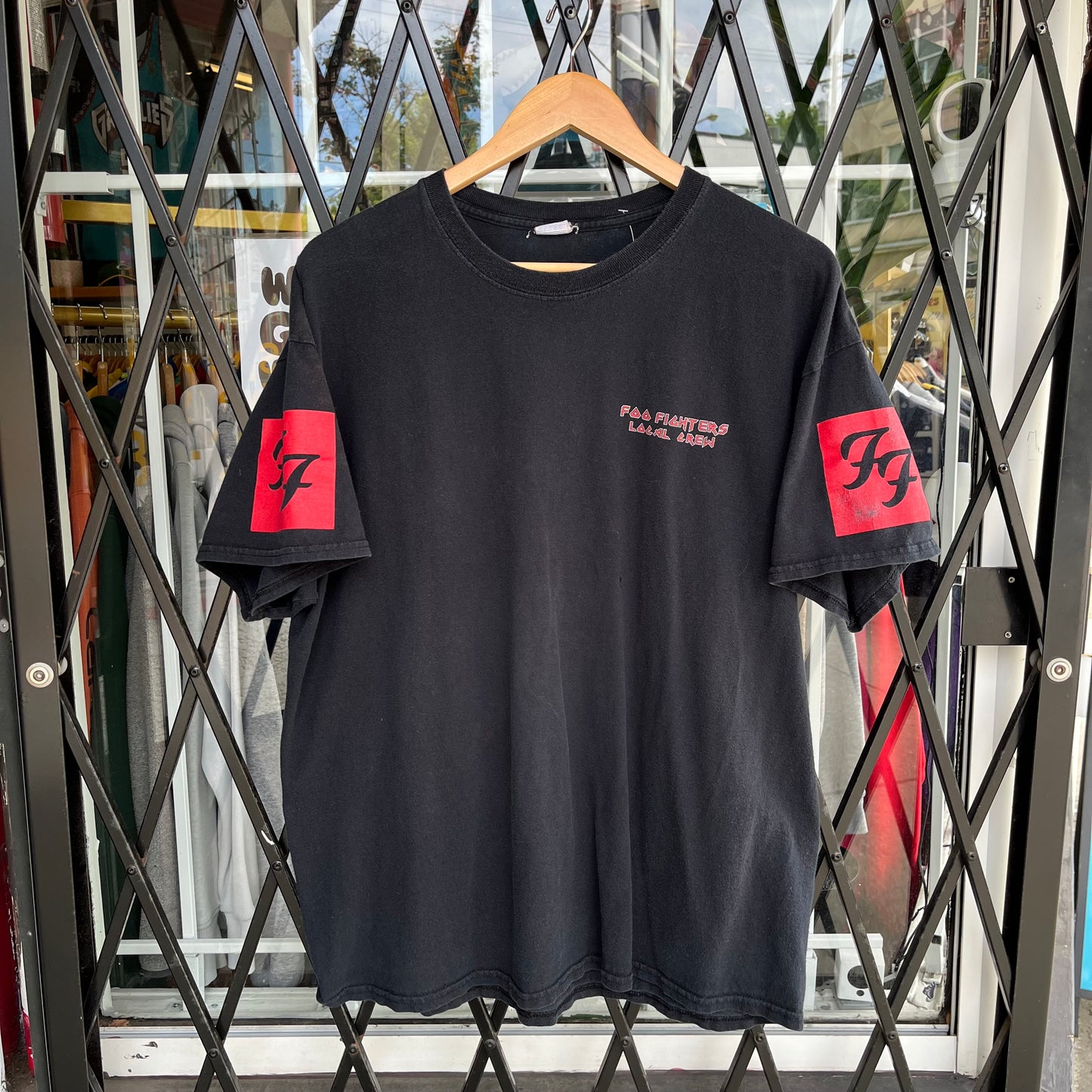 2015 Foo Fighters Crew Tee - Size XL