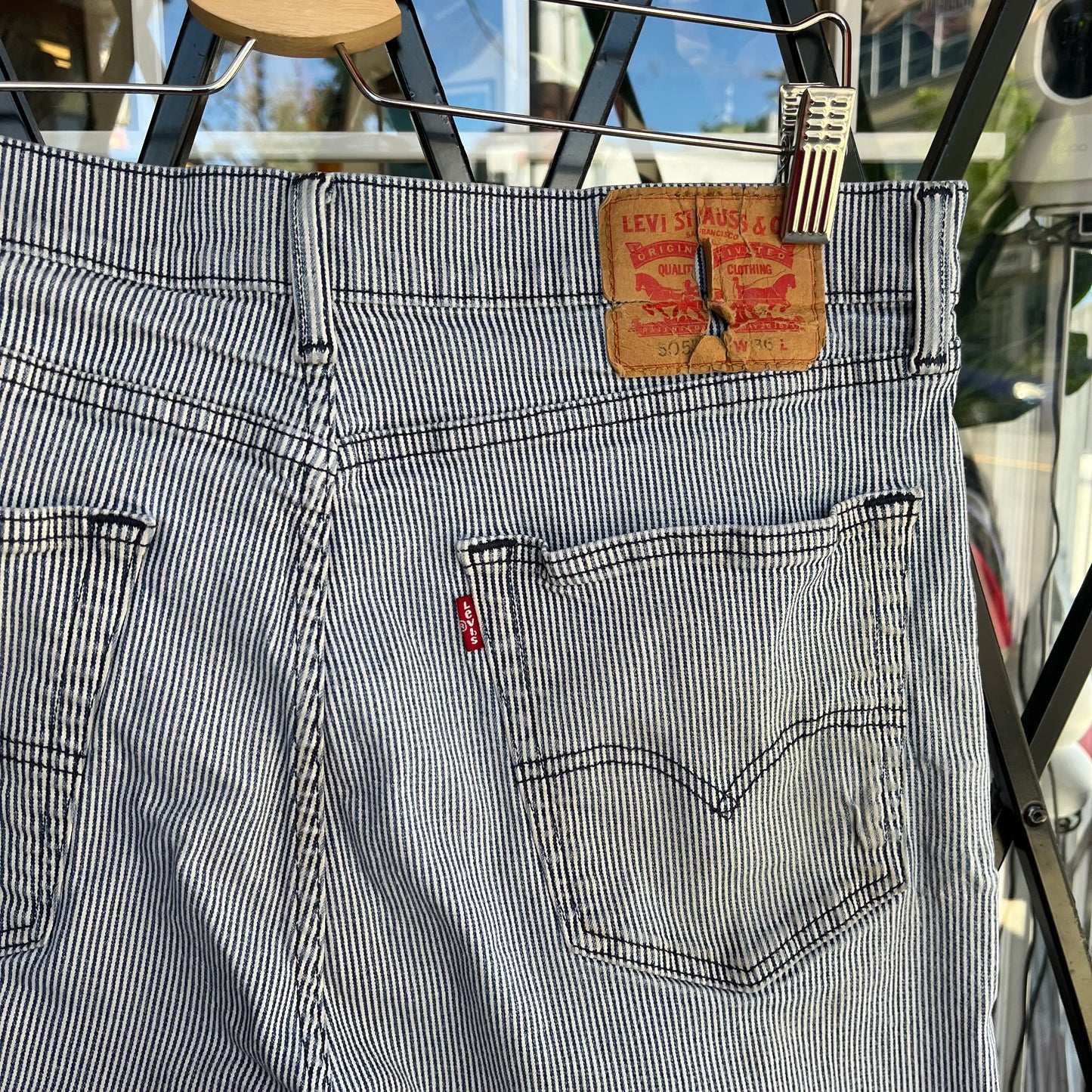 Levi’s Stripes Denim Shorts - Size 36W