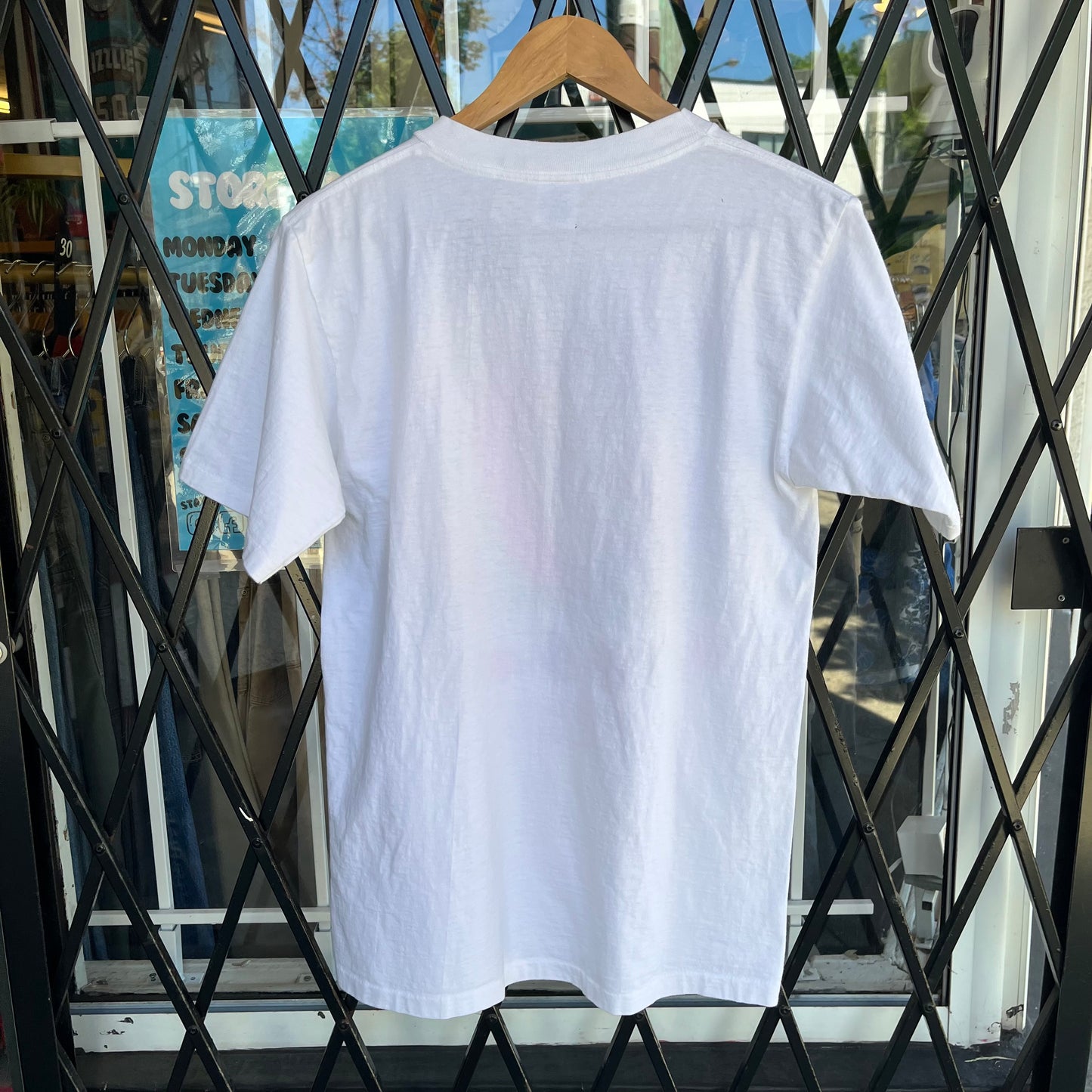 1990 Souvenir Fish Tee - Size L
