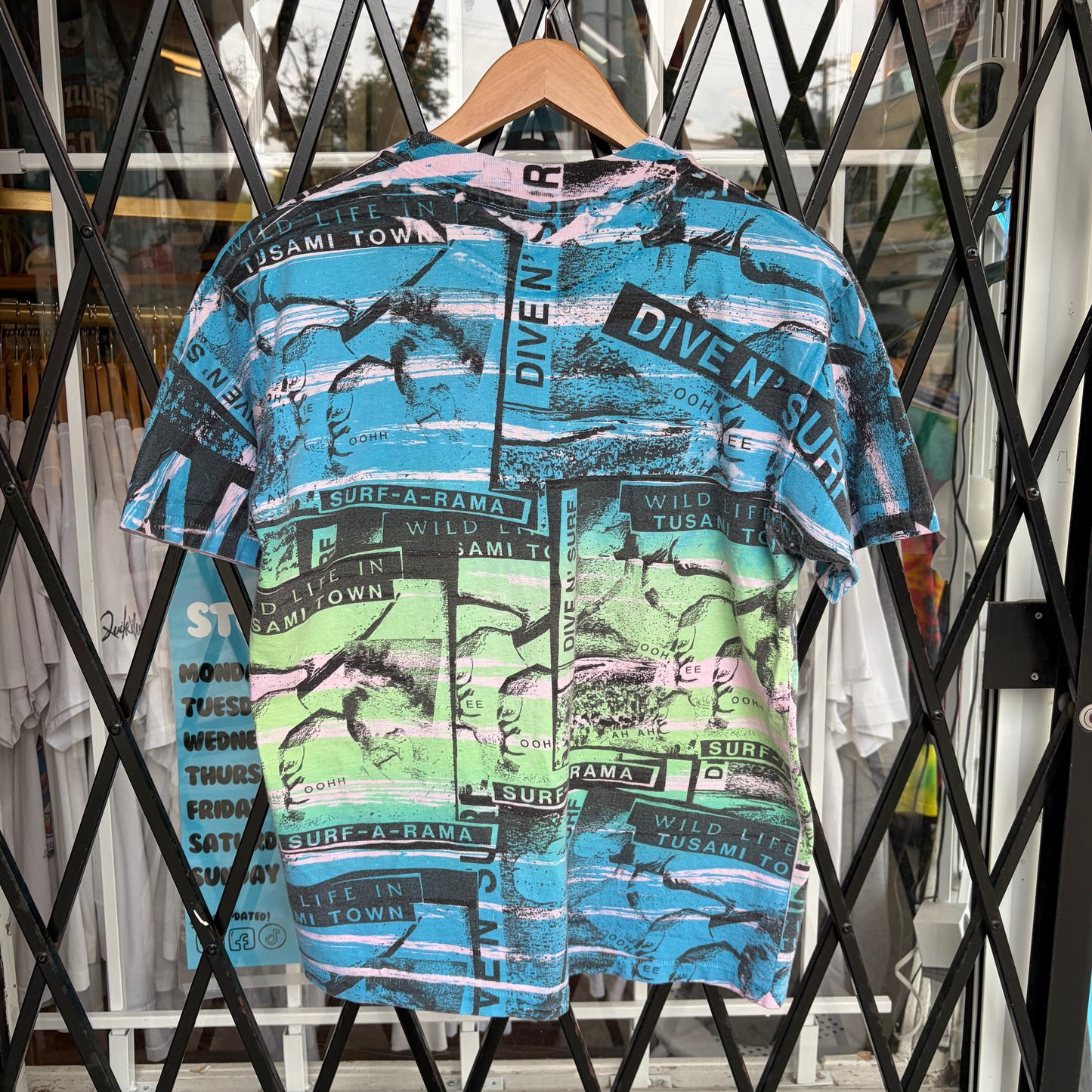 Vintage Surf AOP Tee - Fits Size M