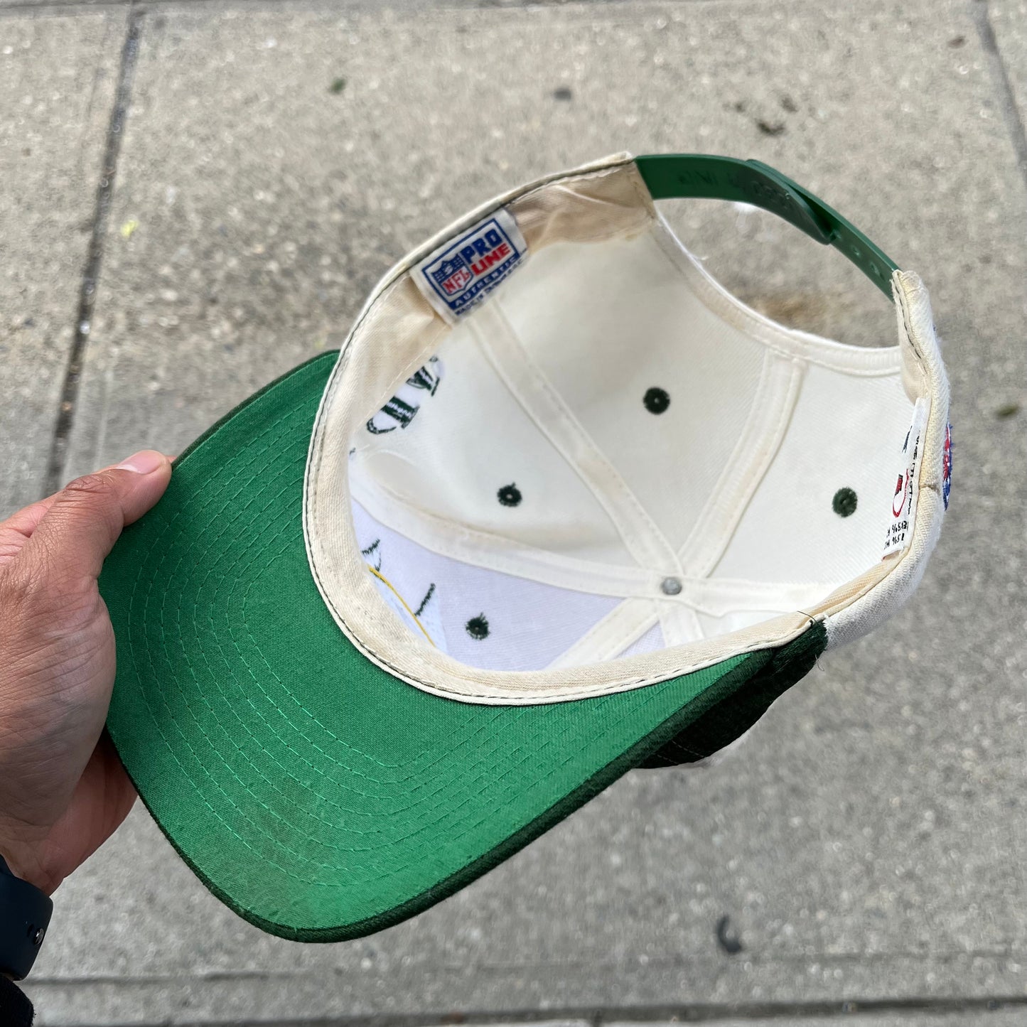 Vintage Logo Athletic Green Bay Packers Sharktooth Snapback