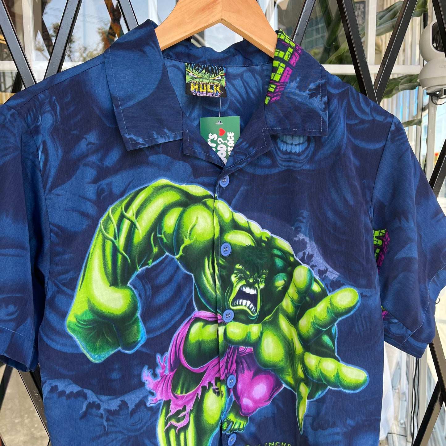 Vintage Y2K The Incredible Hulk Button Up Shirt - Size XS