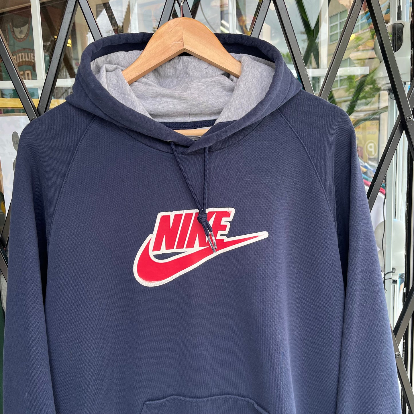 Vintage Nike Hoodie - Size XL