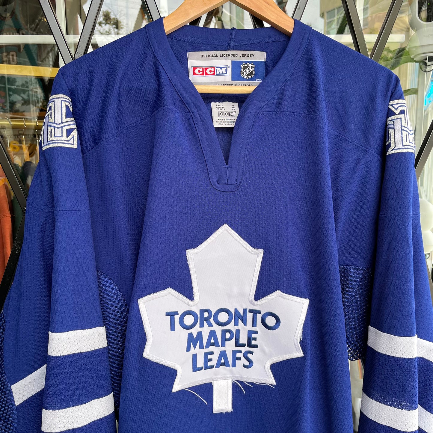 CCM Toronto Maple Leafs Jersey - Size XL