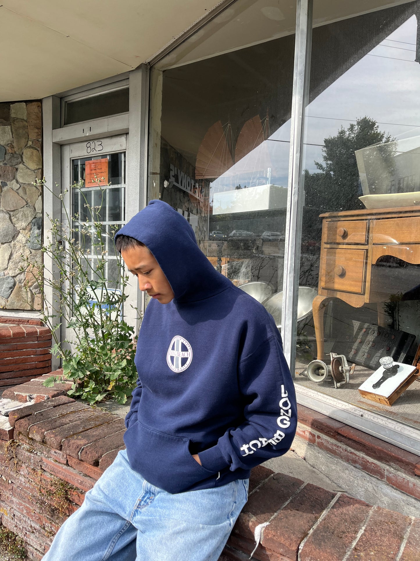 Vintage Long Beach State University Hoodie - Size L