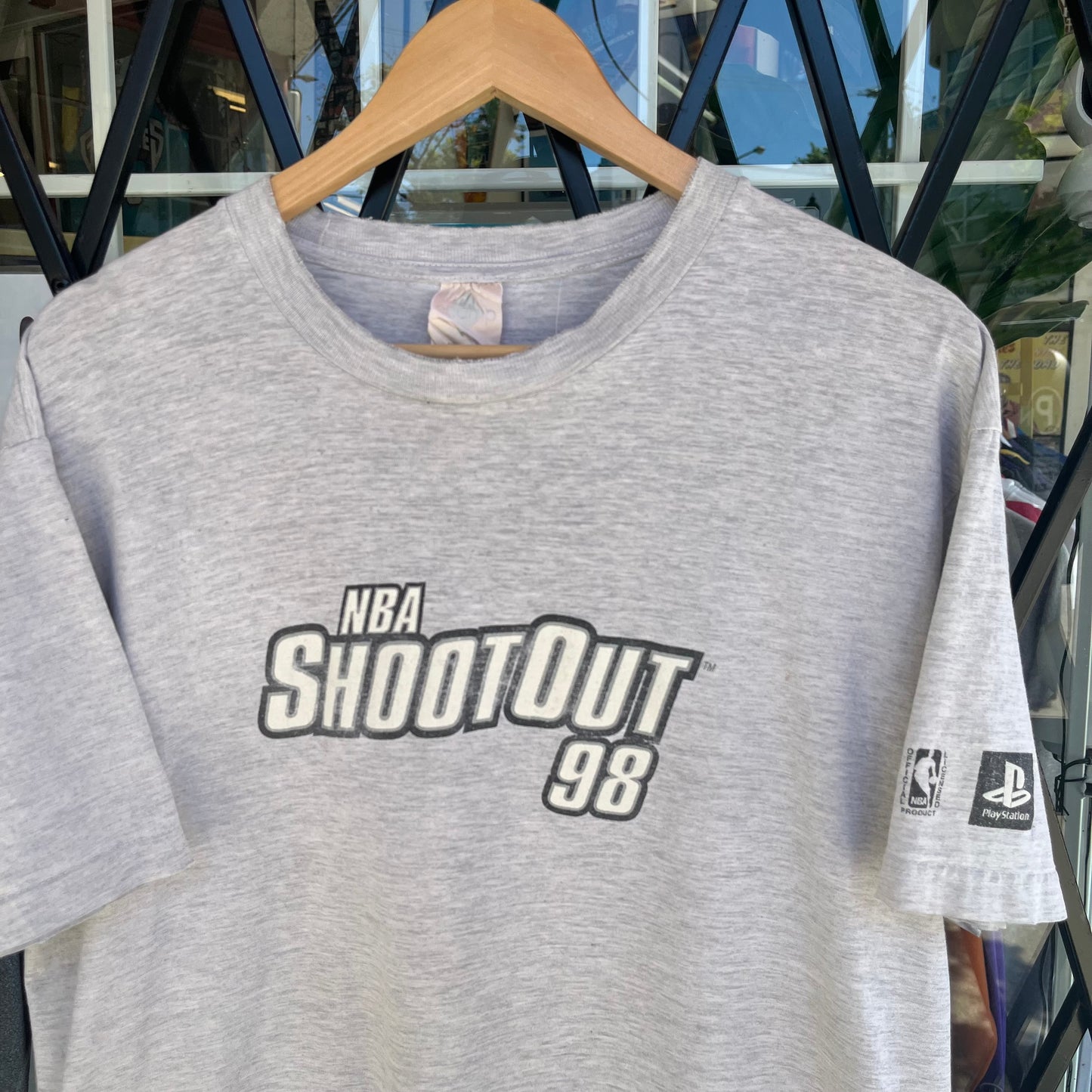 Distressed 1998 NBA Shootout Tee - Size L
