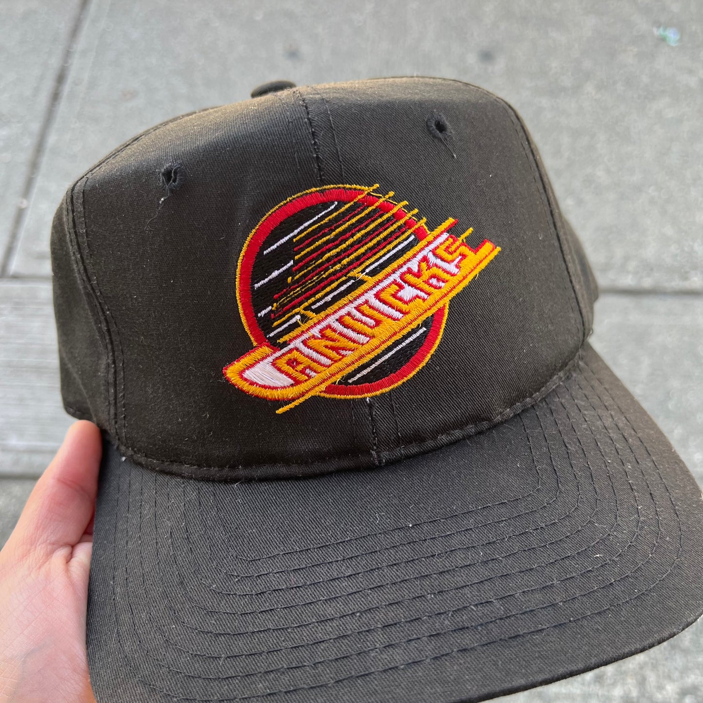 Vintage Starter Vancouver Canucks Snapback