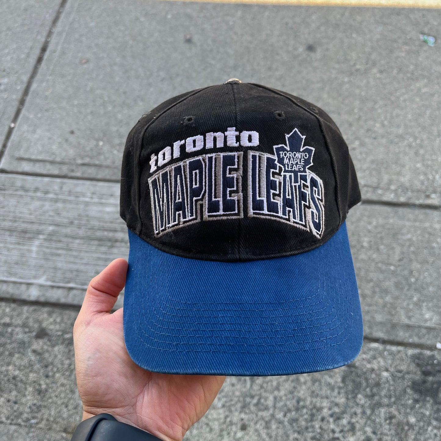 Vintage Starter Toronto Maple Leafs Strapback