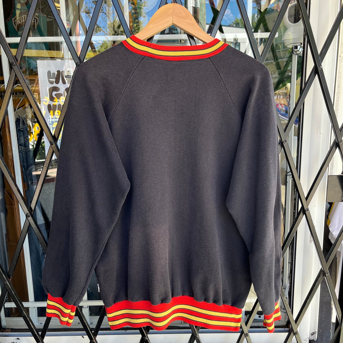 1990 Vancouver Canucks Crewneck - Size L