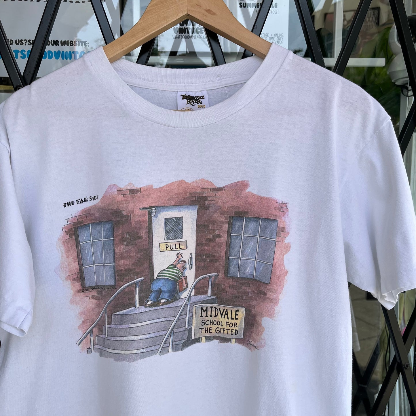 Vintage Parody Tee - size L
