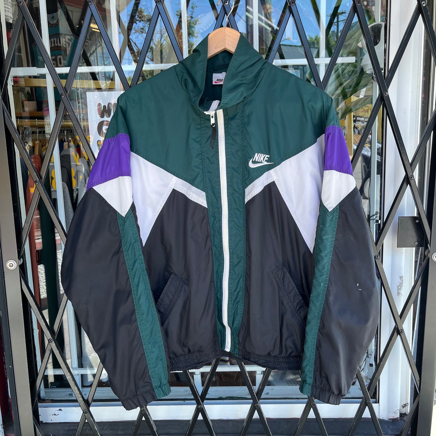 Vintage Nike Windbreaker - Size M
