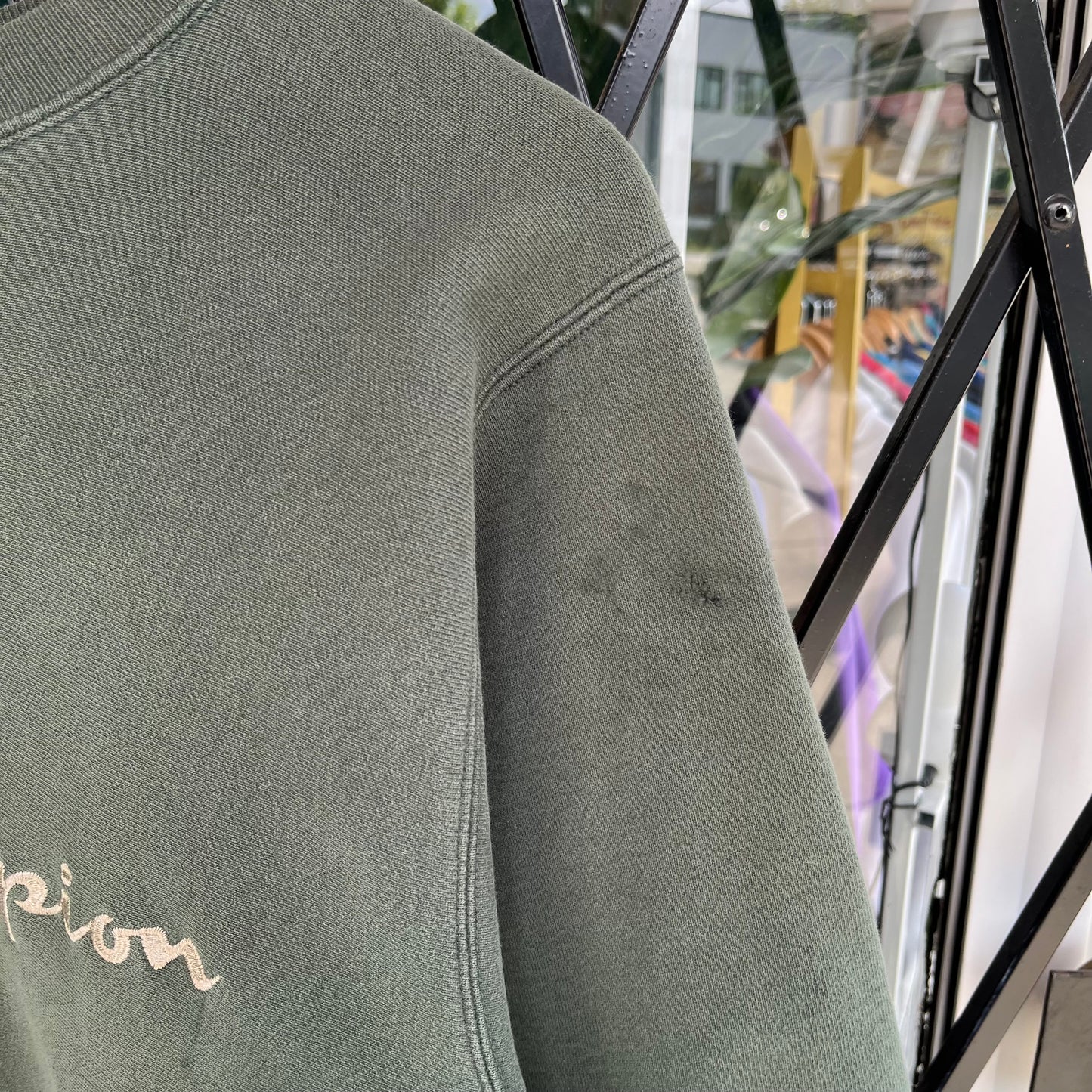 Vintage Champion Reverse Weave Crewneck - Size M