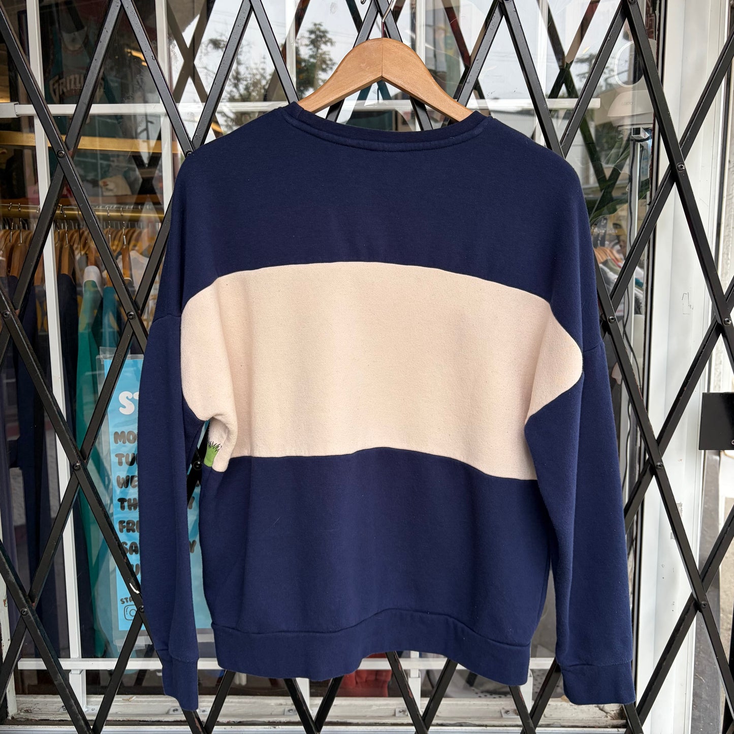 My Neighbour Totoro Crewneck - Size L