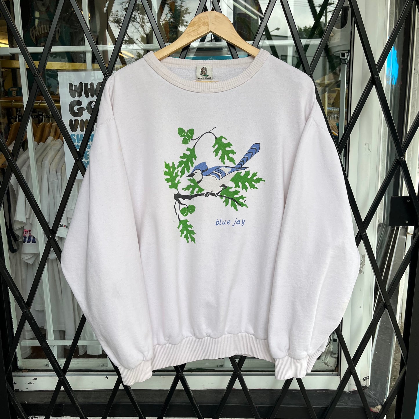Vintage Blue Jay Bird Crewneck - Size XXL