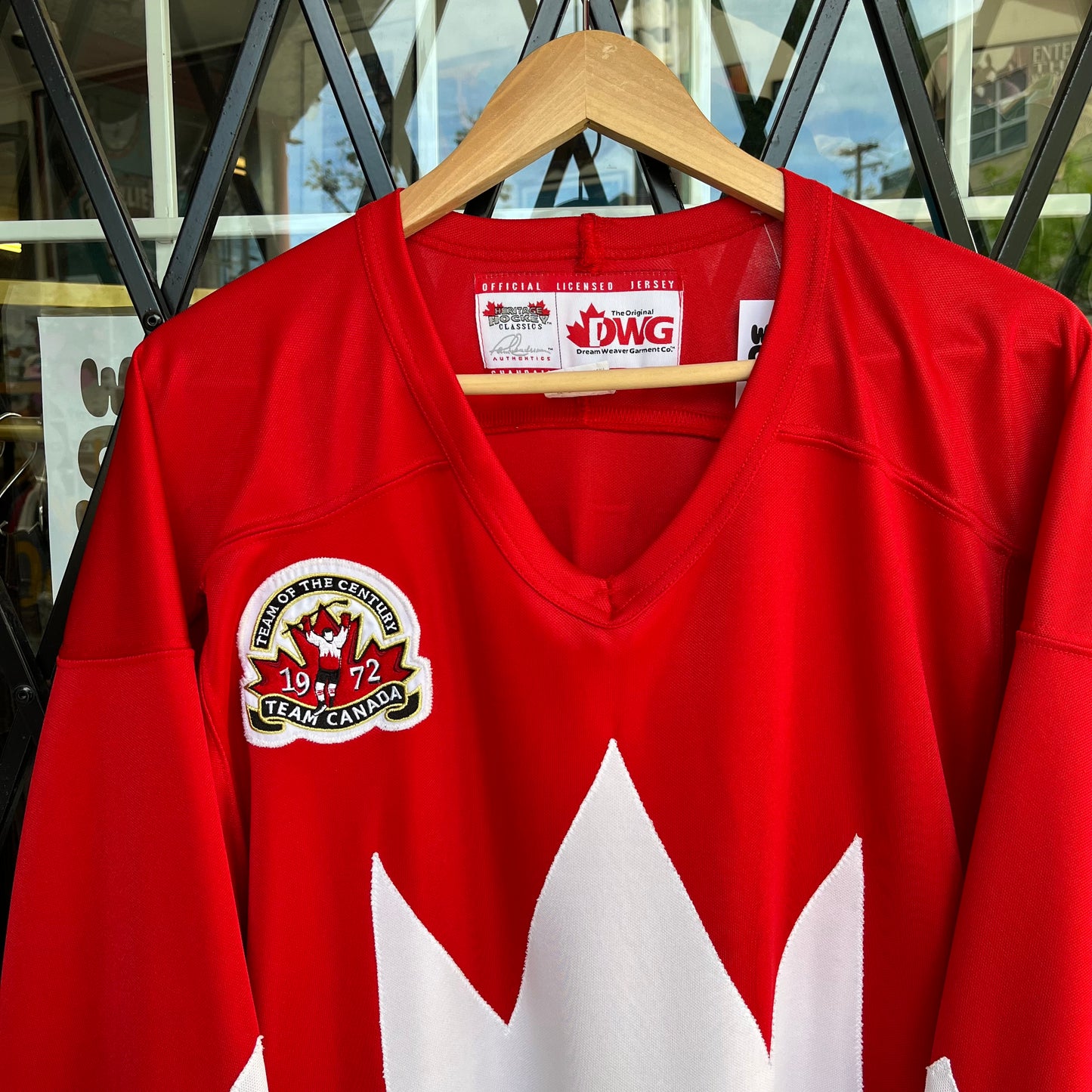 Throwback 1972 Team Canada Hockey Jersey - Size L