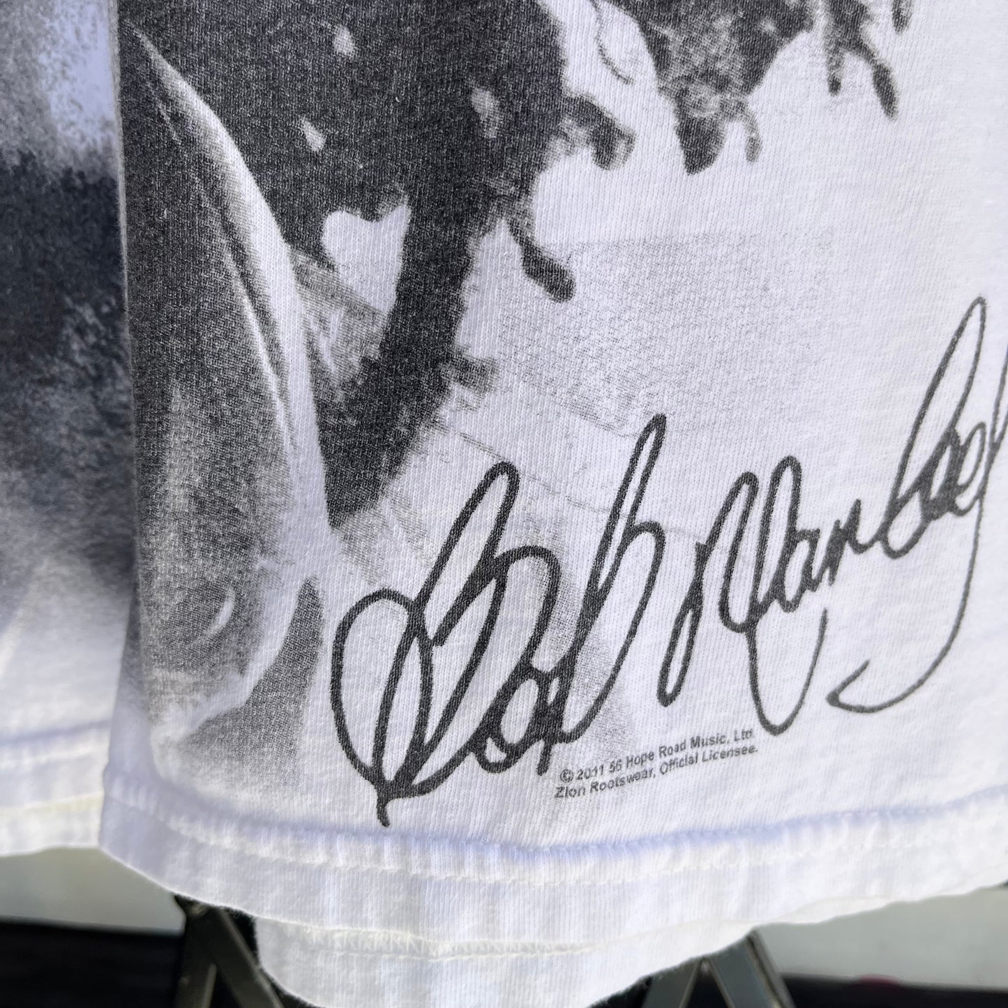 2011 Bob Marley Tee - Size L