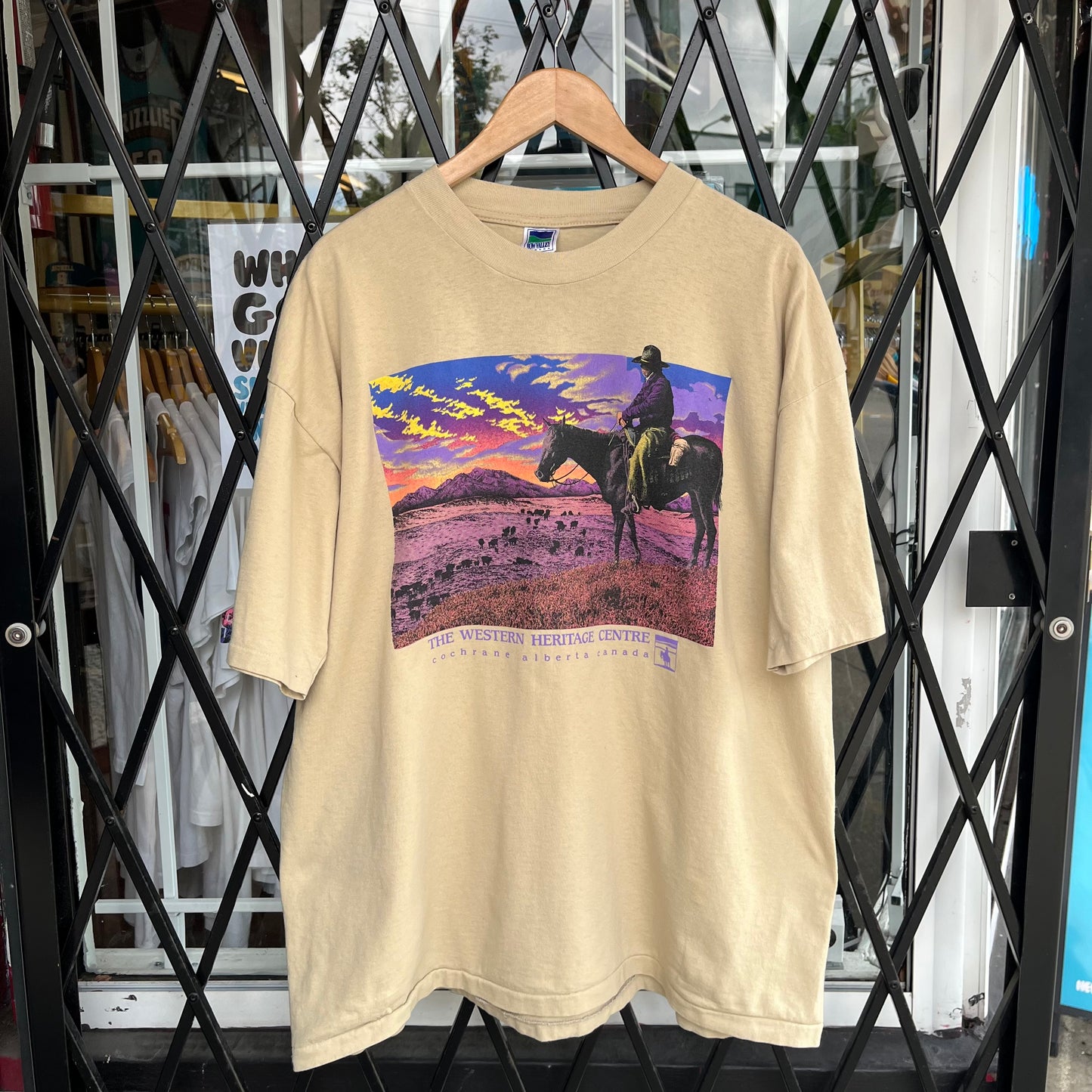 Vintage Western Heritage Centre Tee - Size XL