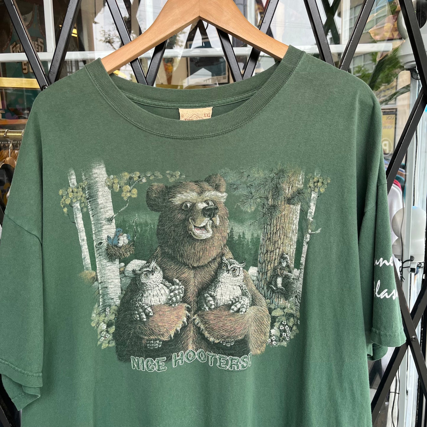 Vintage Y2K Grizzly Bear Alaska Souvenir Tee - Size XXL