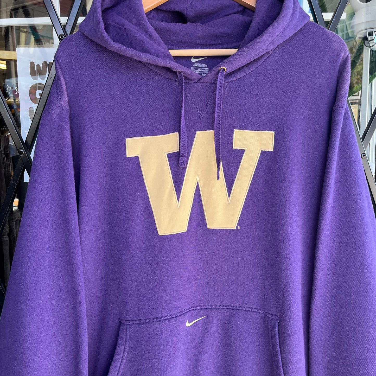 Nike Washington Huskies Hoodie - Size XXL