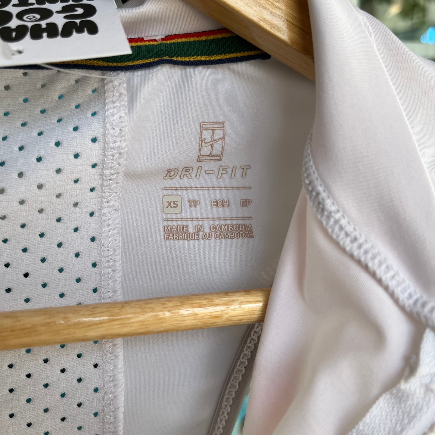 Nike Tennis Top - Size Women’s XS