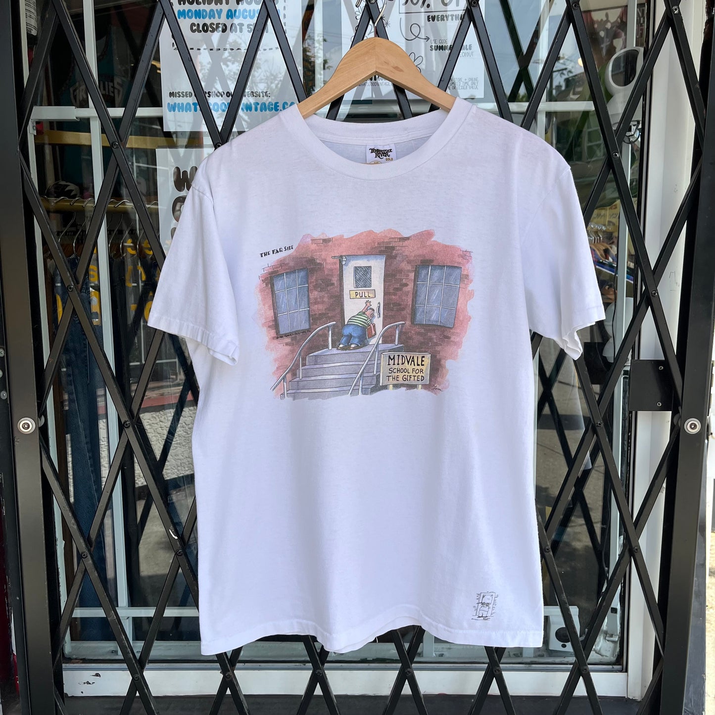Vintage Parody Tee - size L