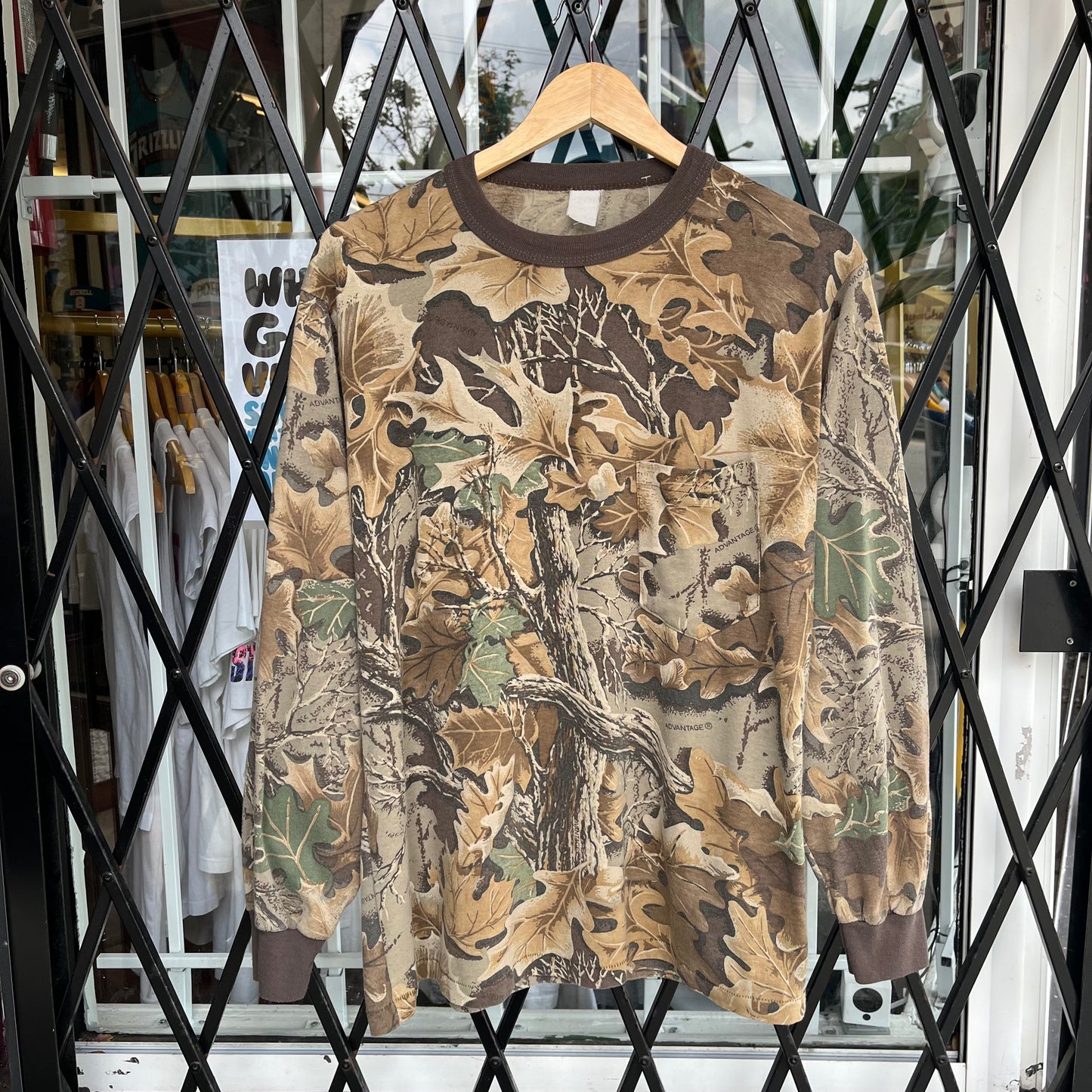 Vintage Real Tree Pocket Long Sleeve - Size L