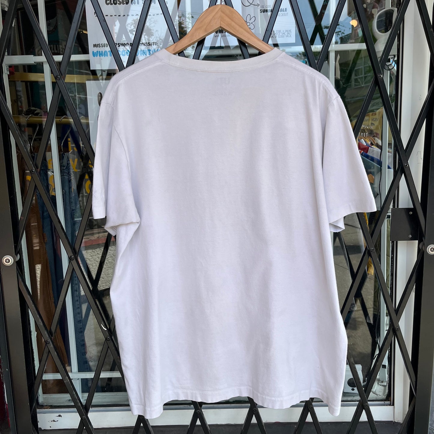Uniqlo x Kaws Companion Tee - Size XL