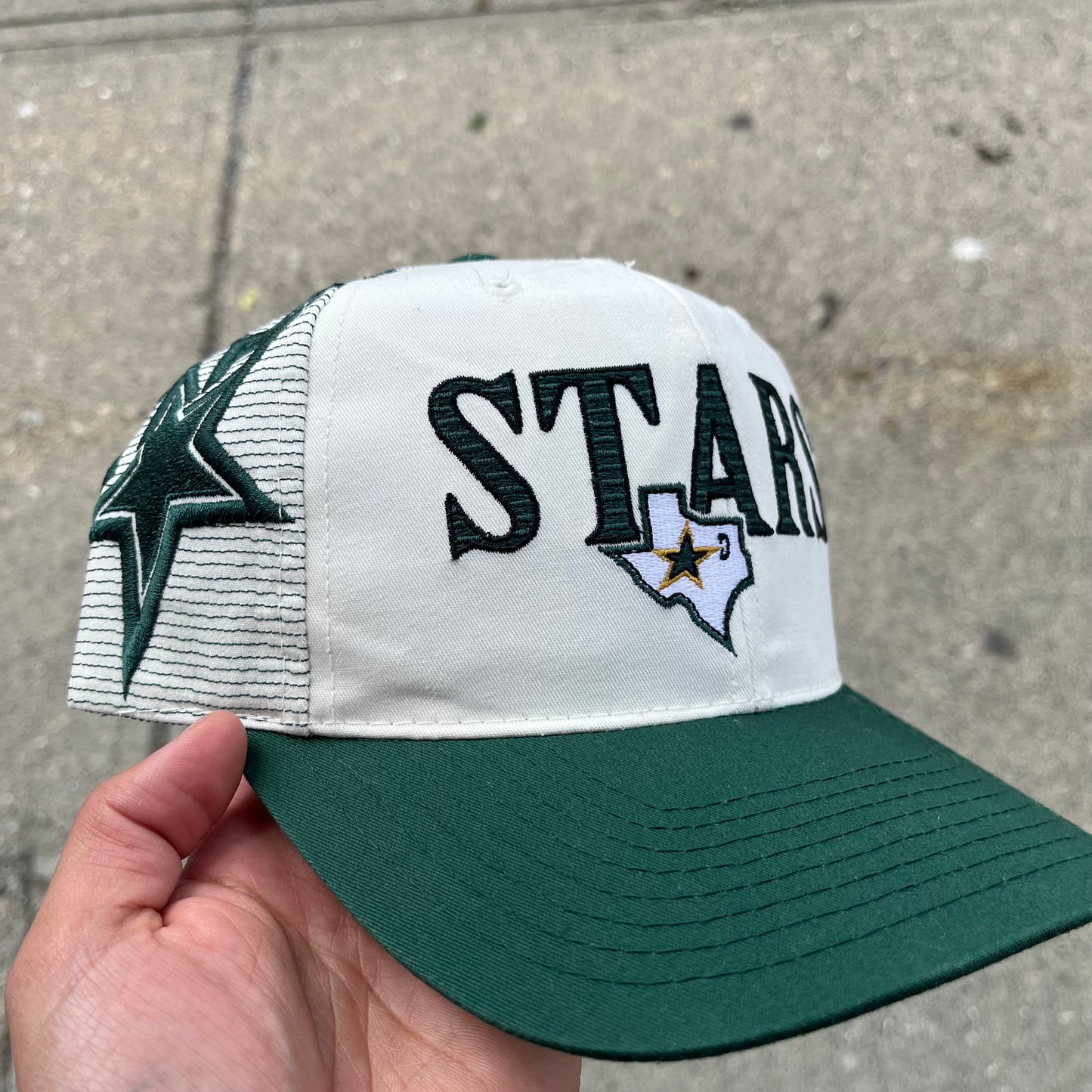 Vintage Sports Specialties Dallas Stars Snapback
