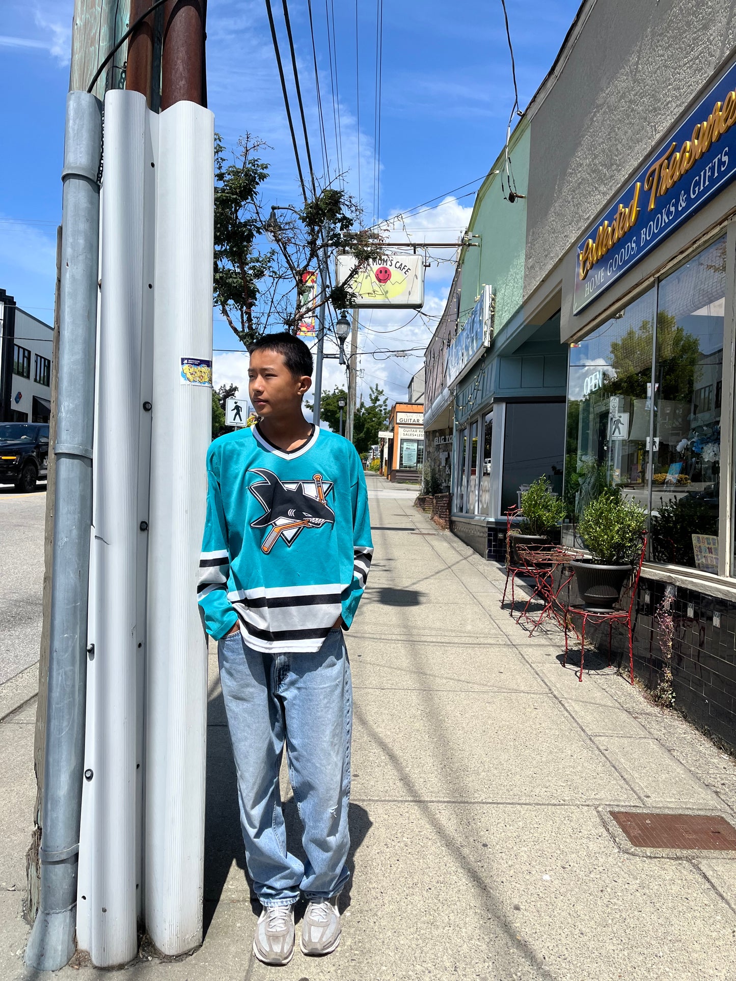 Vintage San Jose Sharks Jersey - Size XL