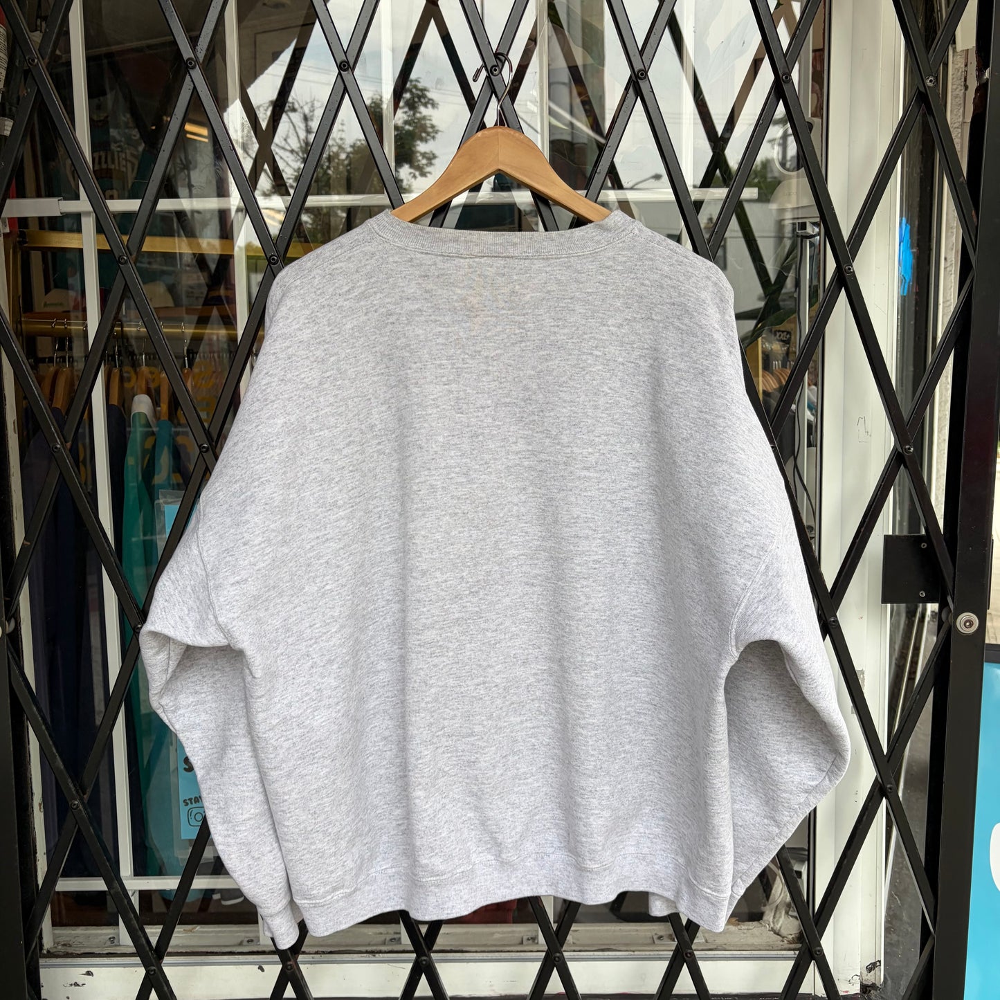 Vintage Oversized Blank Crewneck - Size XL