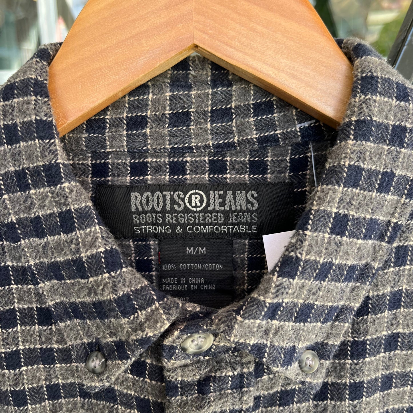 Vintage Roots Button Up Shirt - Size M