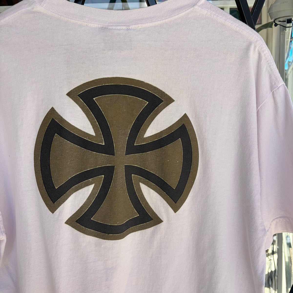 Y2K Independent Trucks Skateboarding Tee - Size L