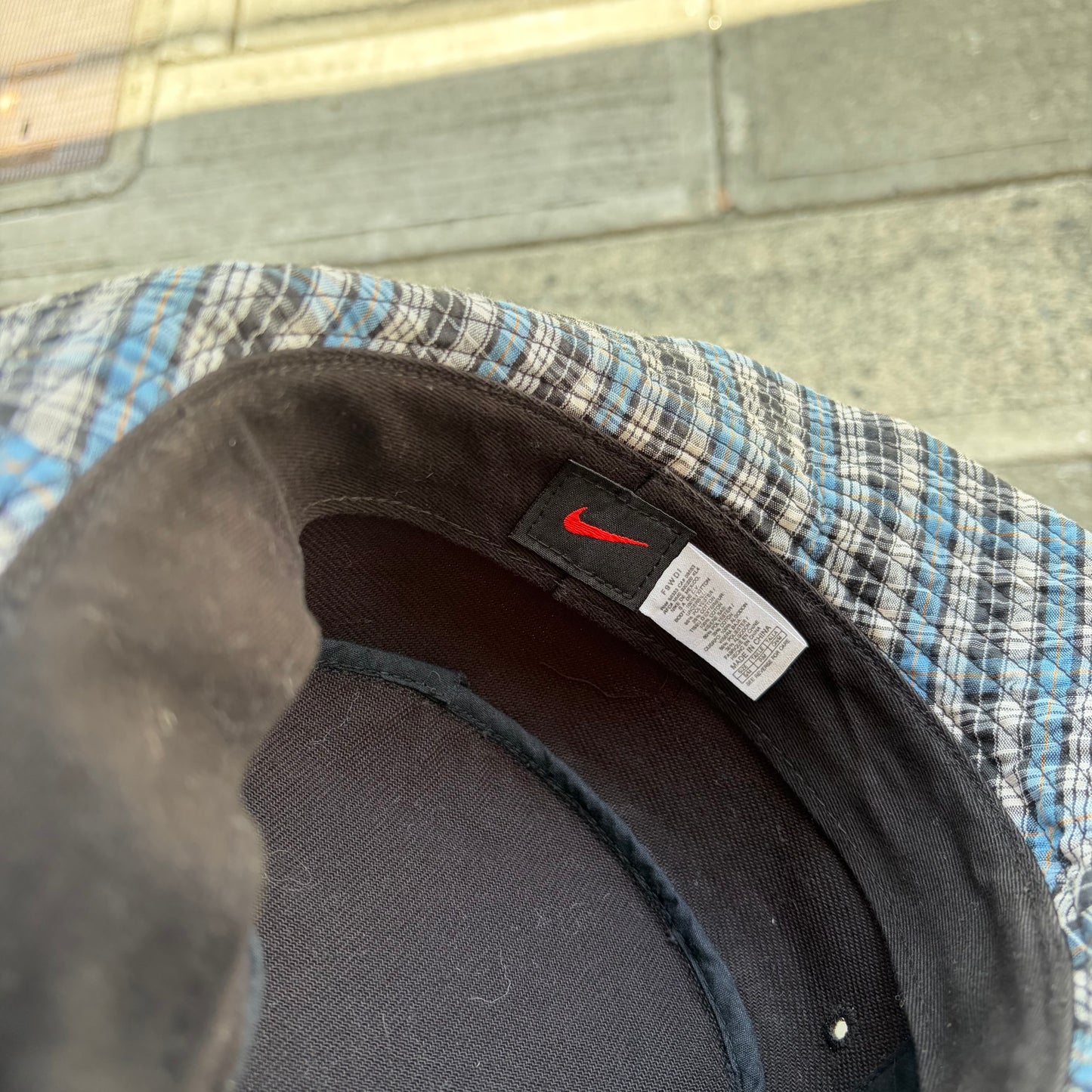 Vintage Nike Bucket Hat - Size S/M