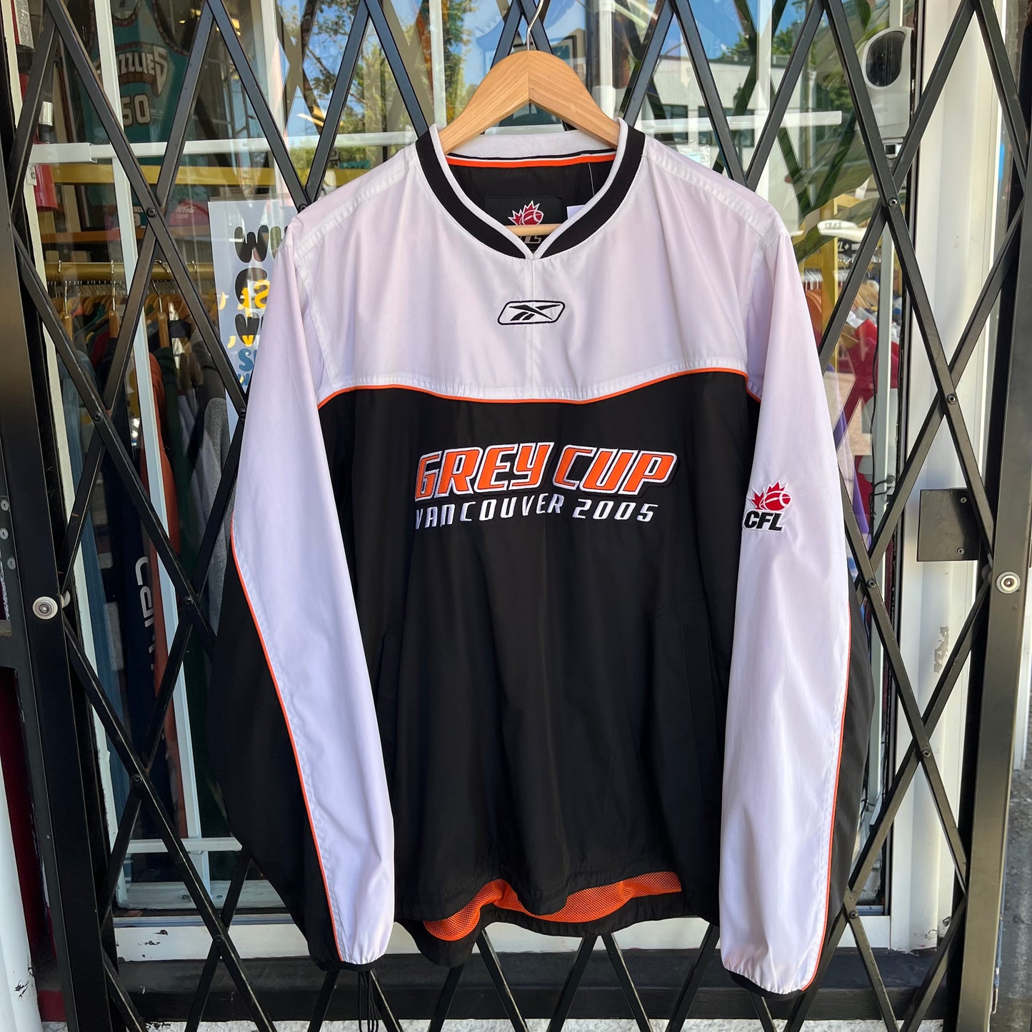 2005 Vancouver Grey Cup Pullover Windbreaker - Size M