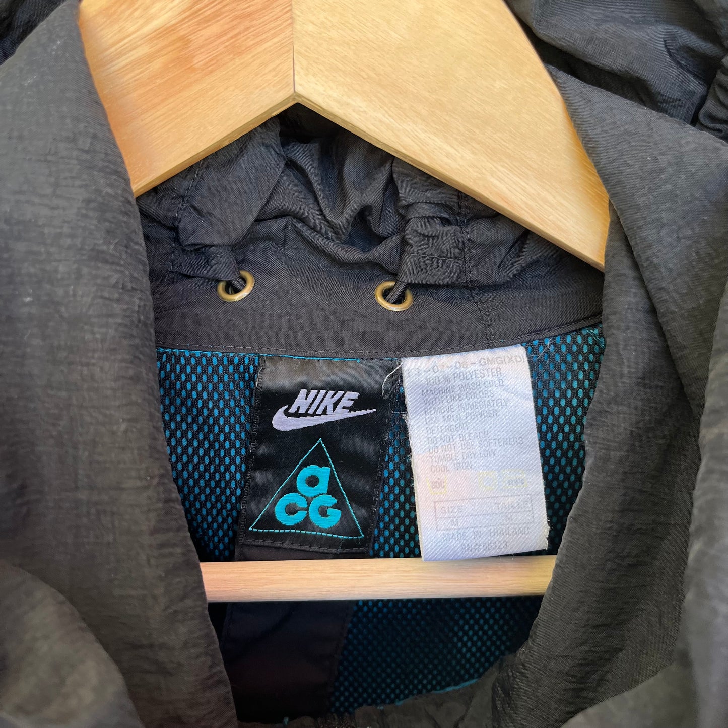 Vintage Nike ACG Jacket - Size M