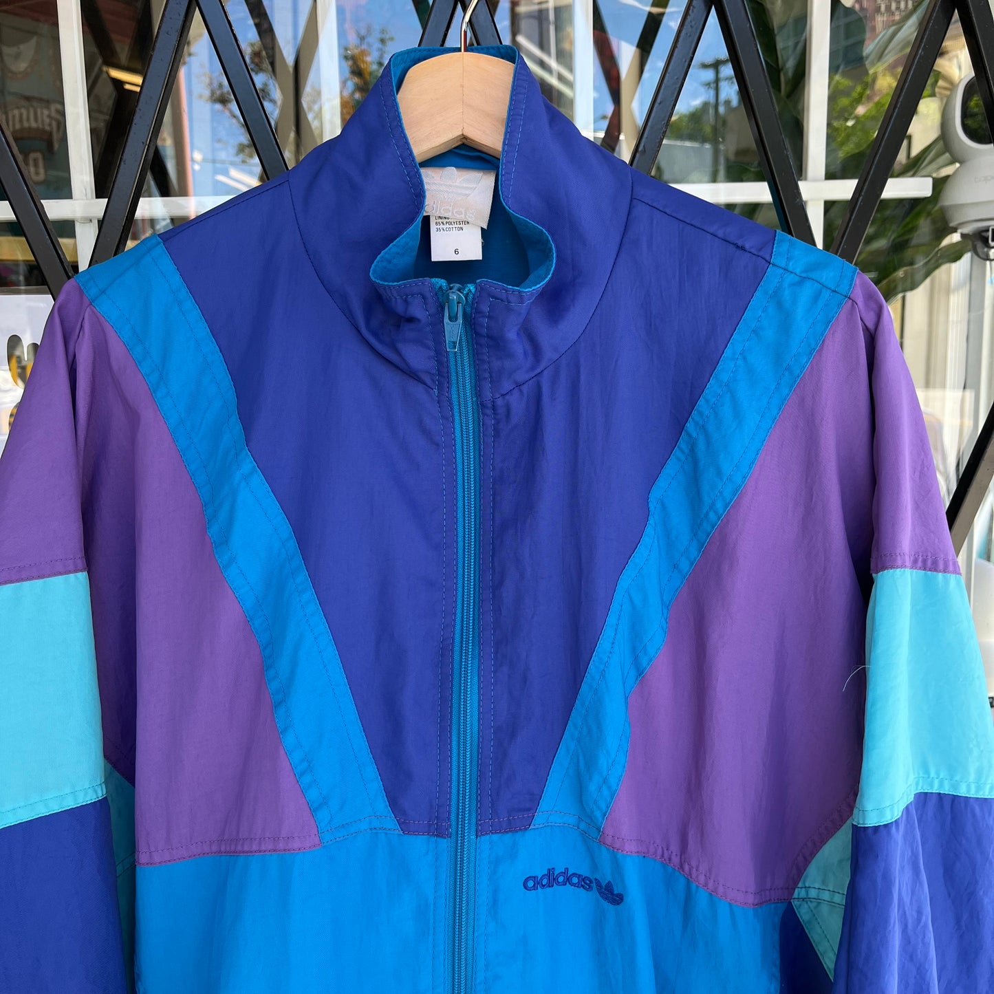 Vintage Women’s Adidas Windbreaker - Size M