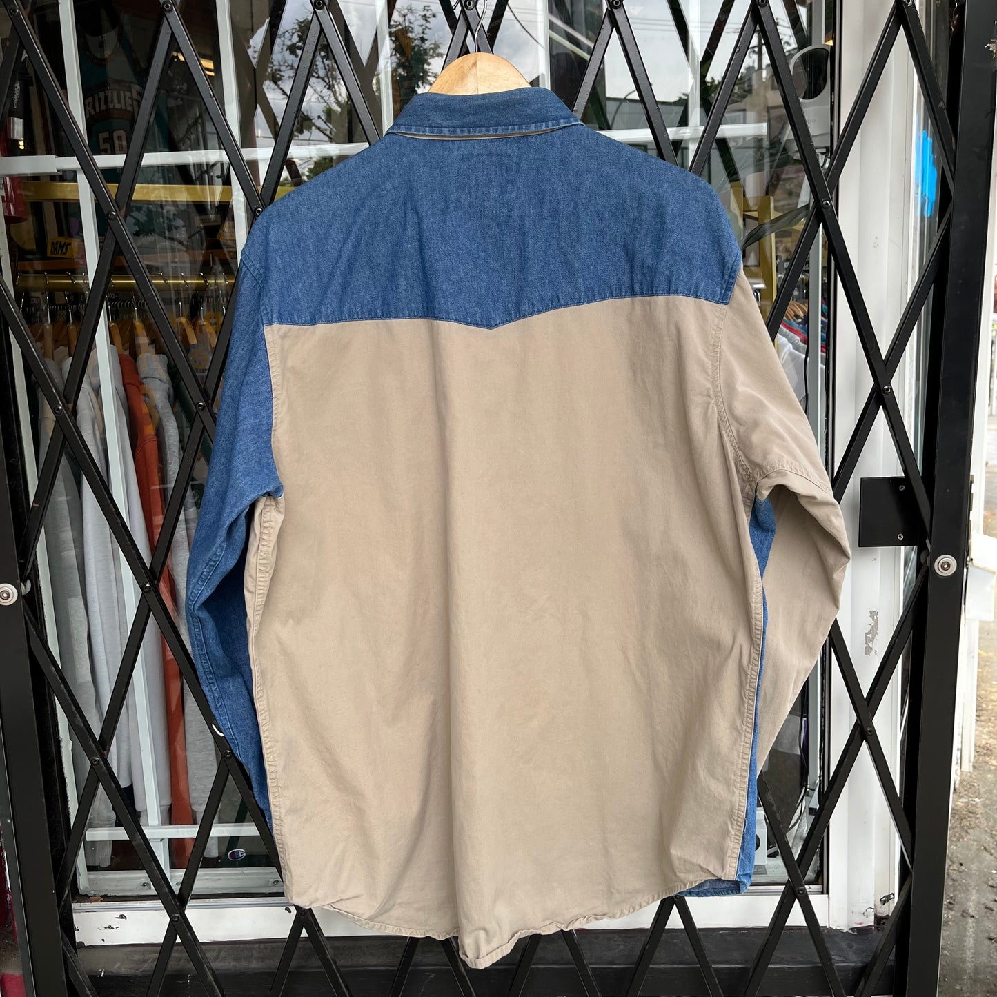 Vintage Western Button Up Shirt - Size XL
