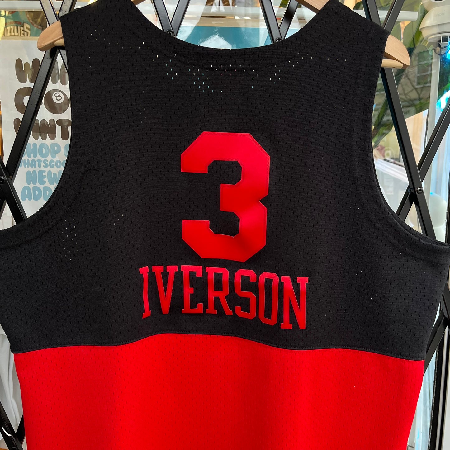 Mitchell & Ness Allen Iverson 76ers Jersey - Size XL