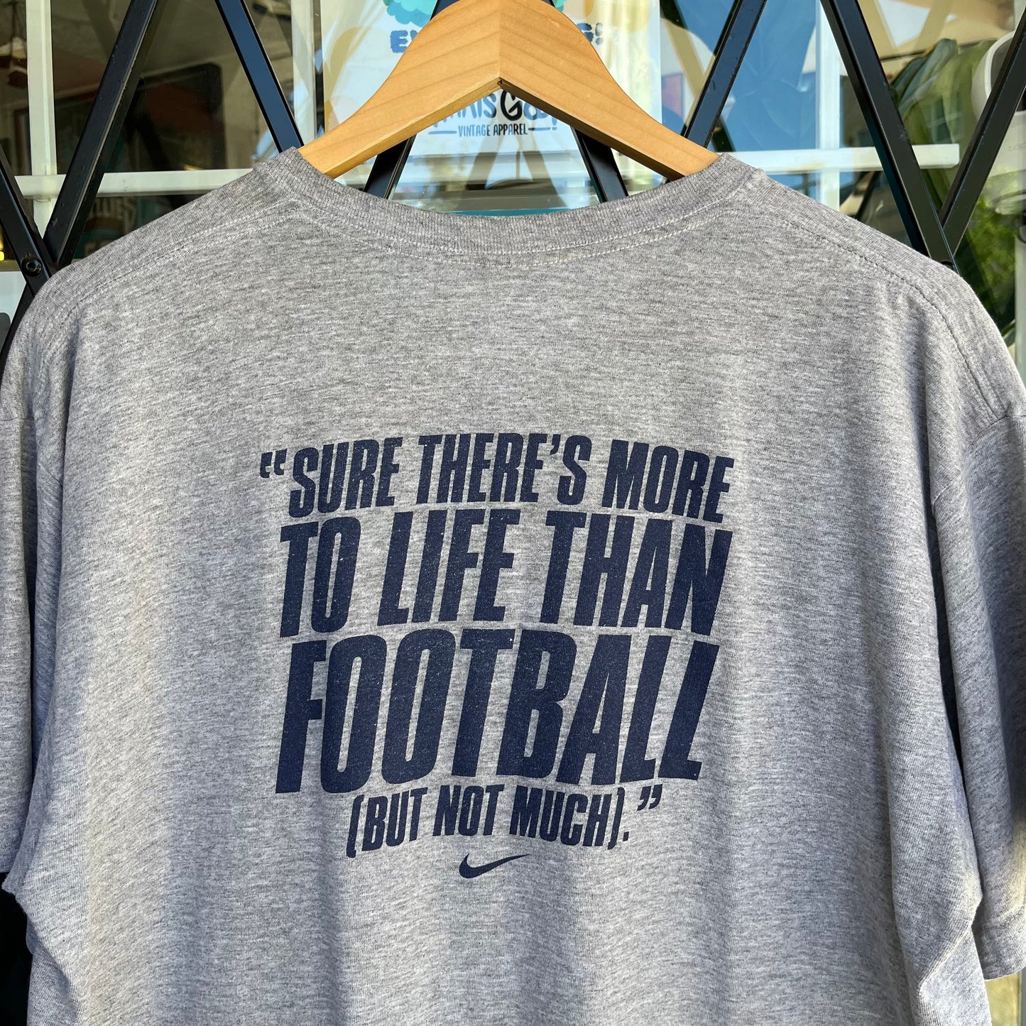 Vintage Nike Auburn University Football Tee - Size L
