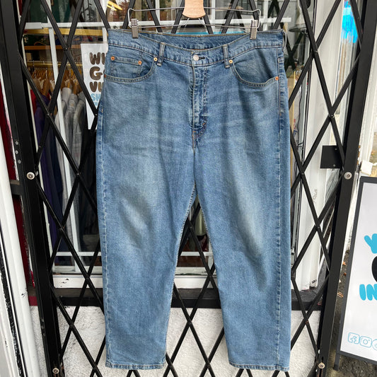 Levi’s 550 Pants - Size 38W