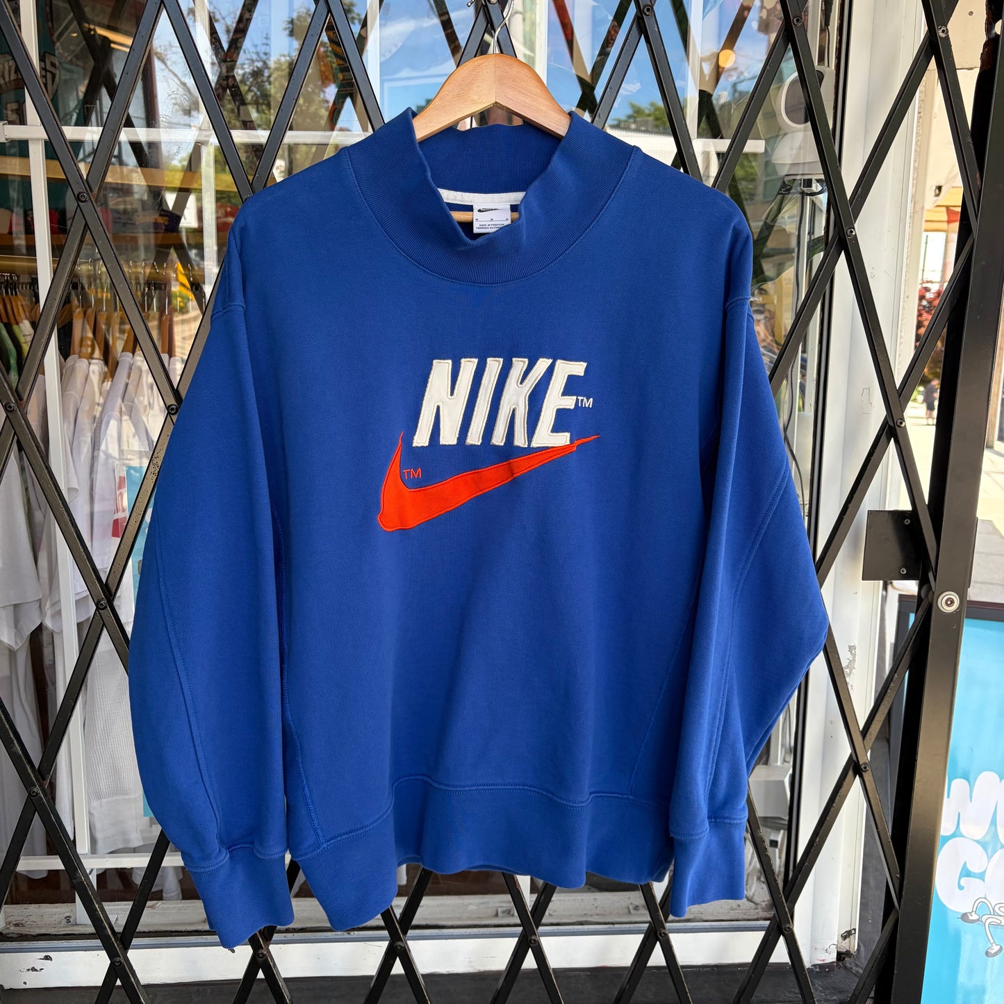 Nike Heavyweight Mockneck Sweater - Size M